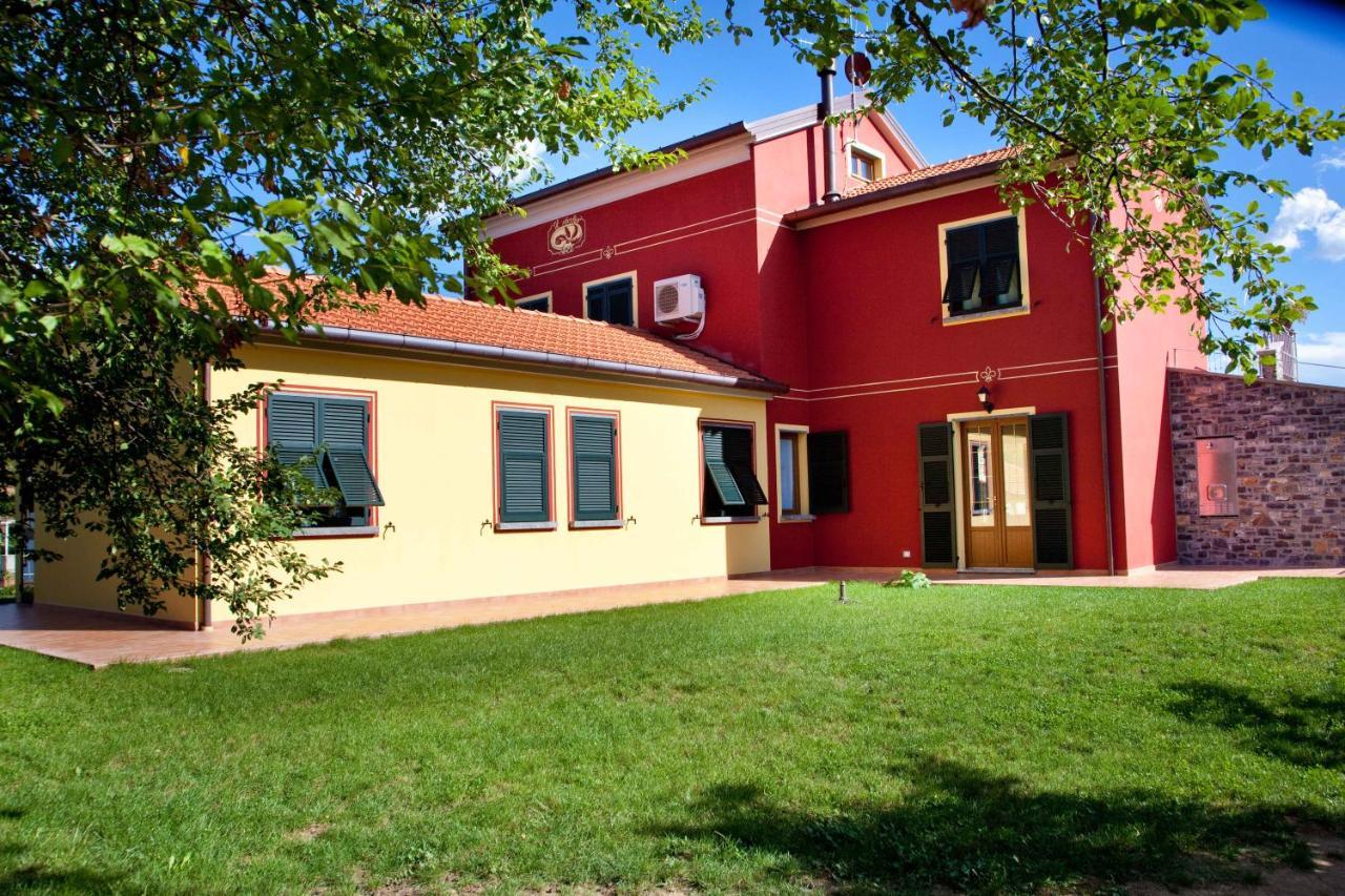 Hotel Il Vecchio Noce à Brugnato Extérieur photo