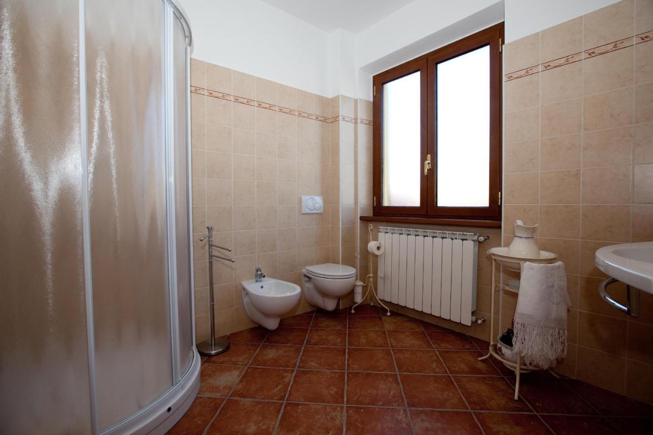Hotel Il Vecchio Noce à Brugnato Extérieur photo