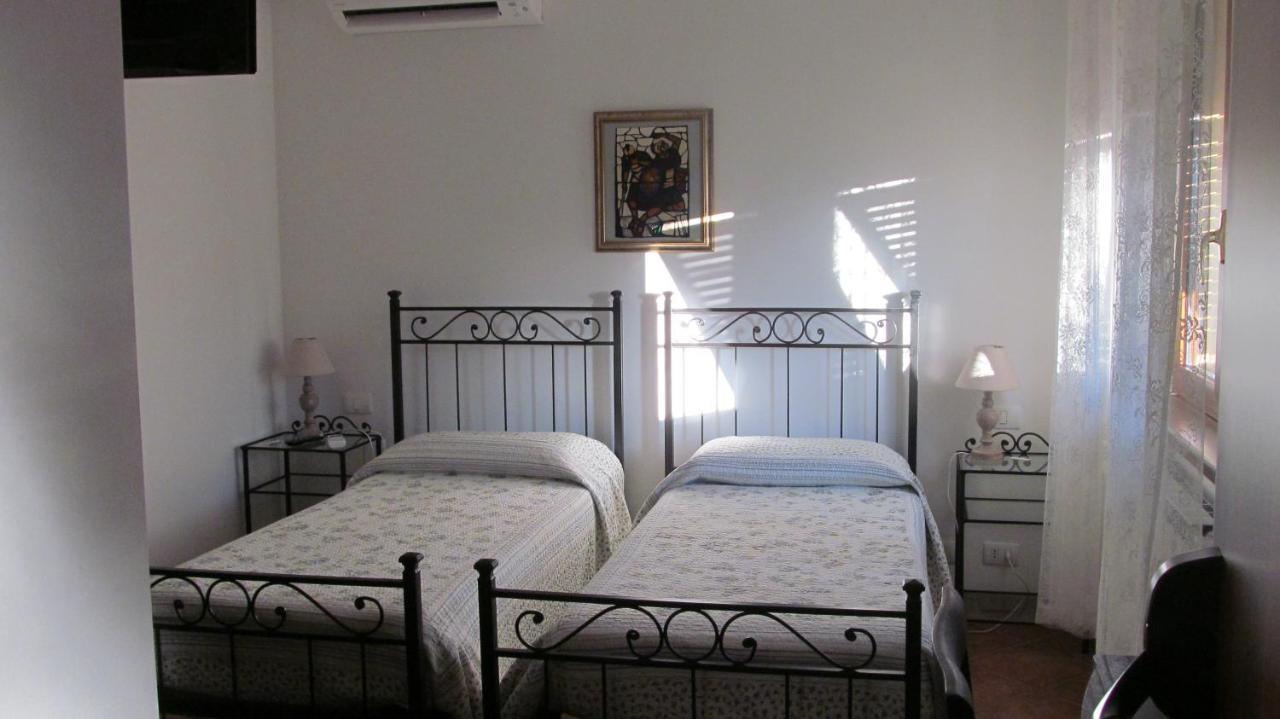 Hotel Il Vecchio Noce à Brugnato Extérieur photo